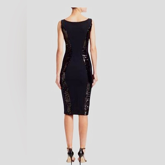 CHIARA BONI LA PETITE ROBE Black
Sequin Dress made in Italy size 48 - Picture 4 of 5